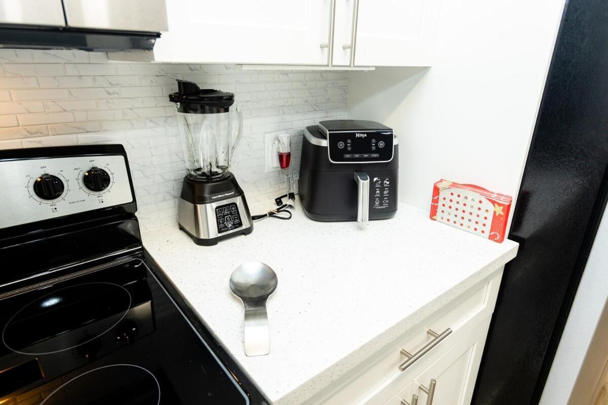Your Perfect Oasis In Miami! Holiday home Miami